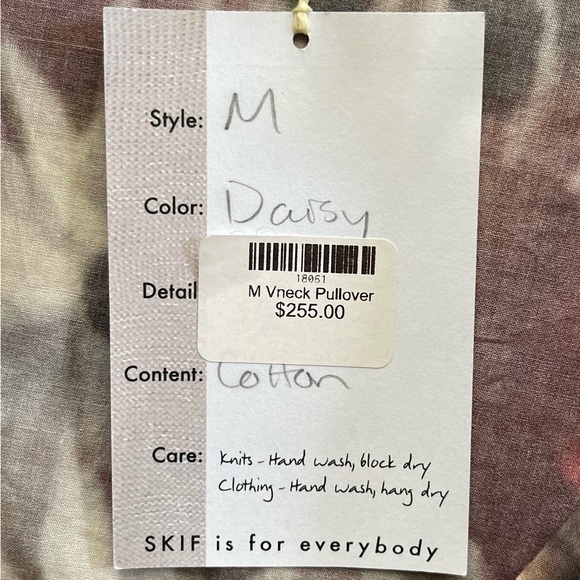 SKIF Daisy cotton top. One Size. Statement piece. Fashion meets comfort. USA NWT - Picture 11 of 11